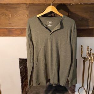 Men’s extra large henley waffle shirt